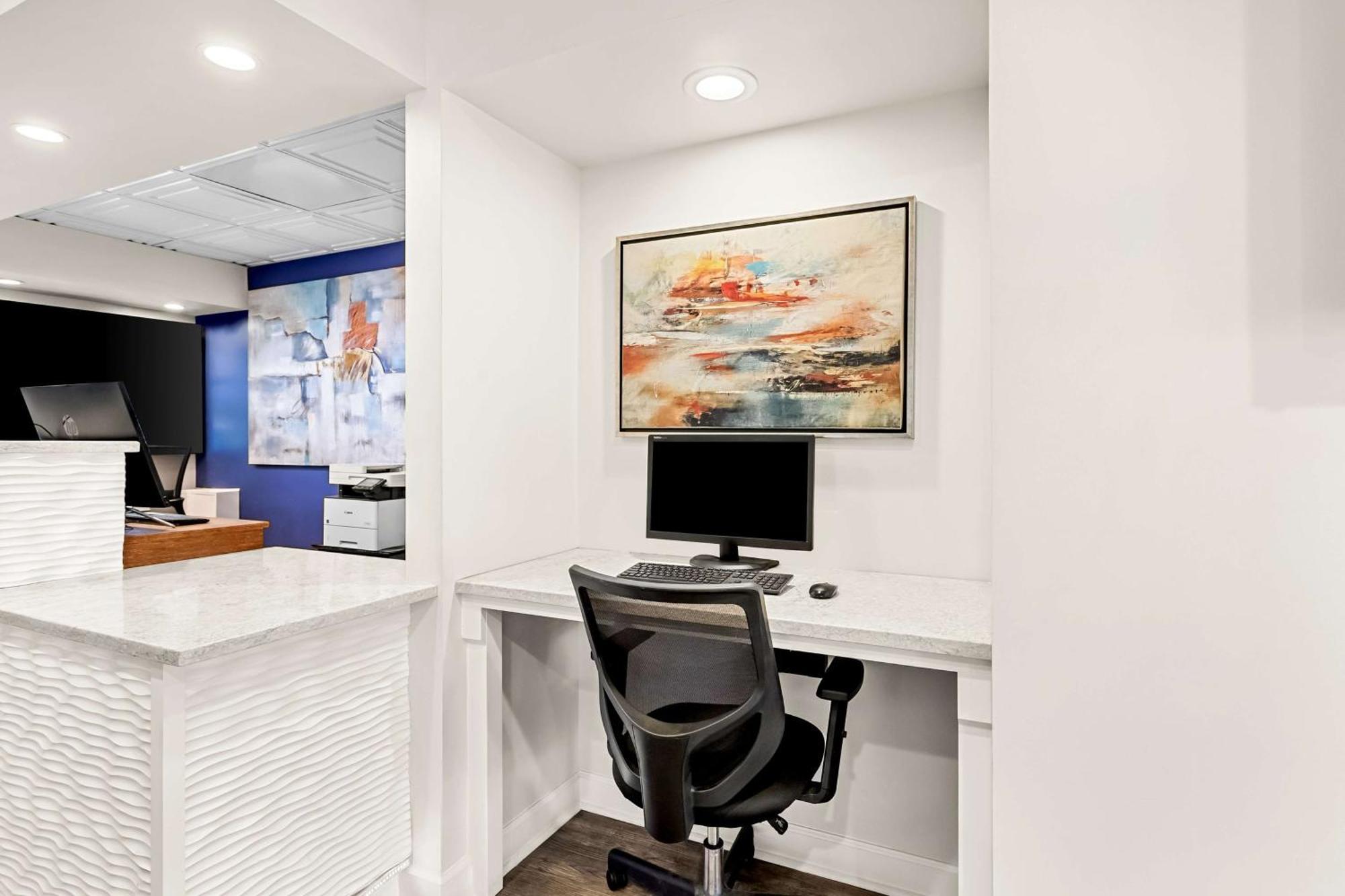Surestay Plus Hotel By Best Western Southern Pines Pinehurst Ngoại thất bức ảnh