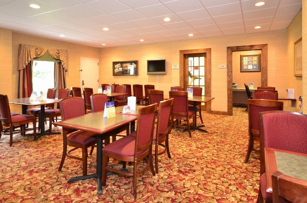Surestay Plus Hotel By Best Western Southern Pines Pinehurst Nhà hàng bức ảnh