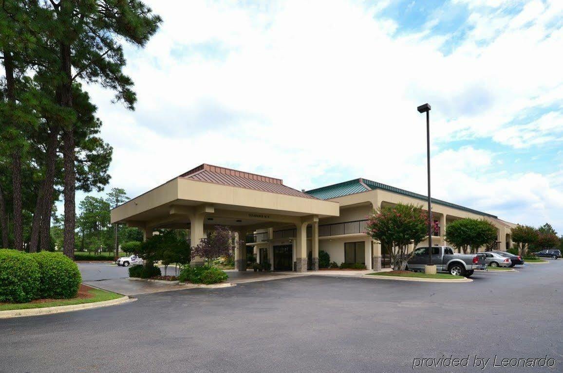 Surestay Plus Hotel By Best Western Southern Pines Pinehurst Ngoại thất bức ảnh